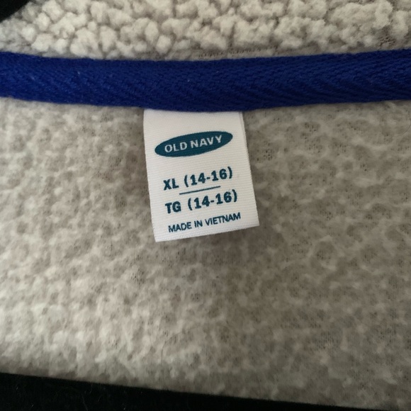 Old Navy Sweater Boys XL - Picture 4 of 8